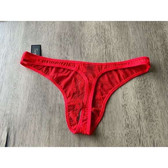 Frederick's of Hollywood Fire engine Red Crotchless Thong Panties - 1X - Picture 2 of 2